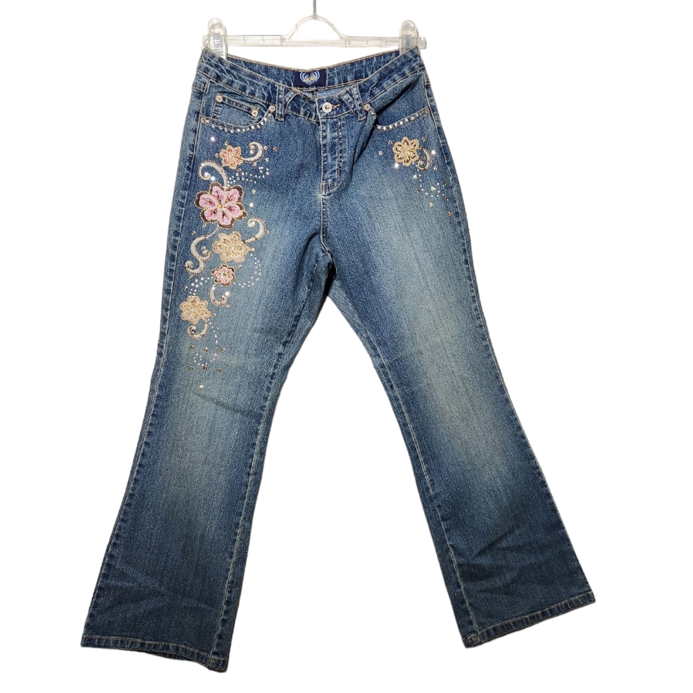 Angels bedazzled Embroidery floral pattern blue jeans Size 10 P.